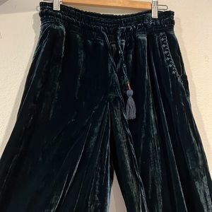 Cropped velvet pants!